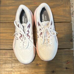 ASICS Women's White and Pink Running Shoes